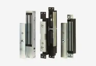 Chapas magnéticas DoorKing para control de acceso en puertas de alto tráfico